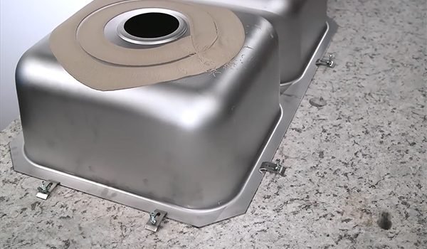 5.Secure the Sink-1